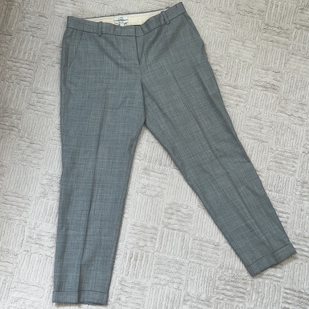J. Crew Cafe Capri 100% wool grey pants Size 6 EUC